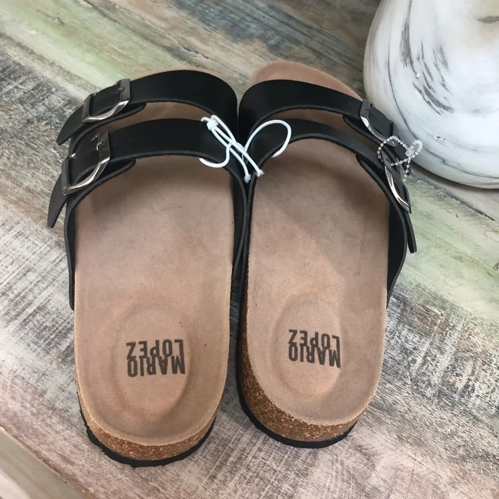 Mario Lopez Mens Slides NWT